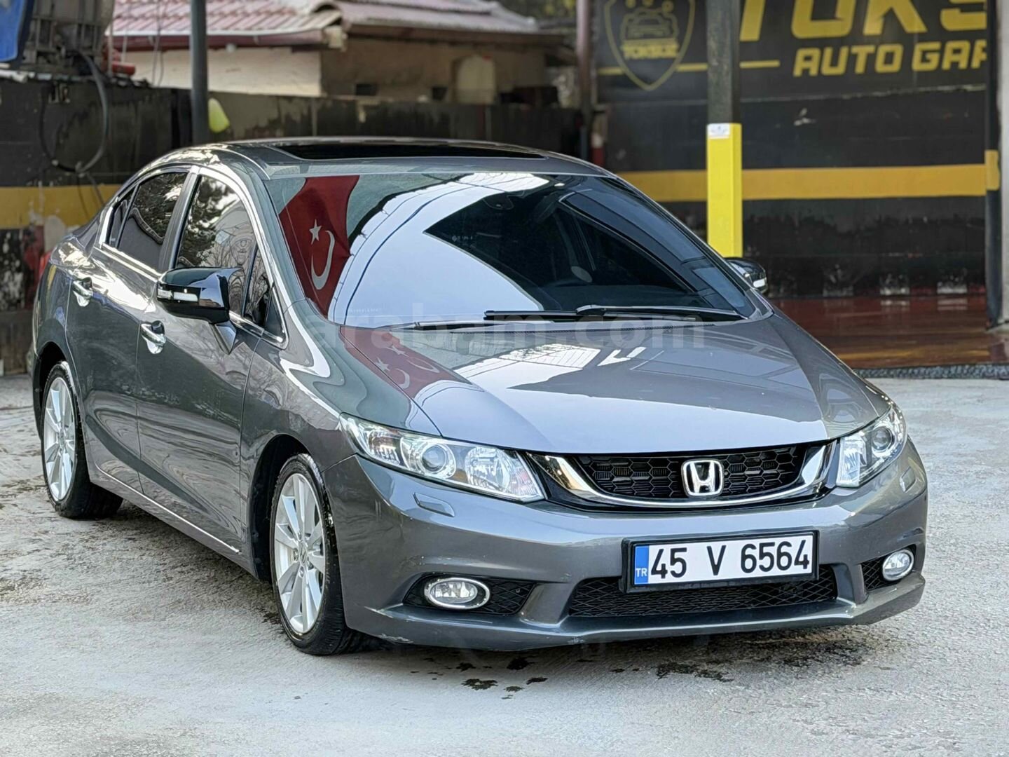 Sahibinden Honda Civic 1.6i VTEC Eco Elegance 2012 Model Afyonkarahisar 212.000 km Füme 1
