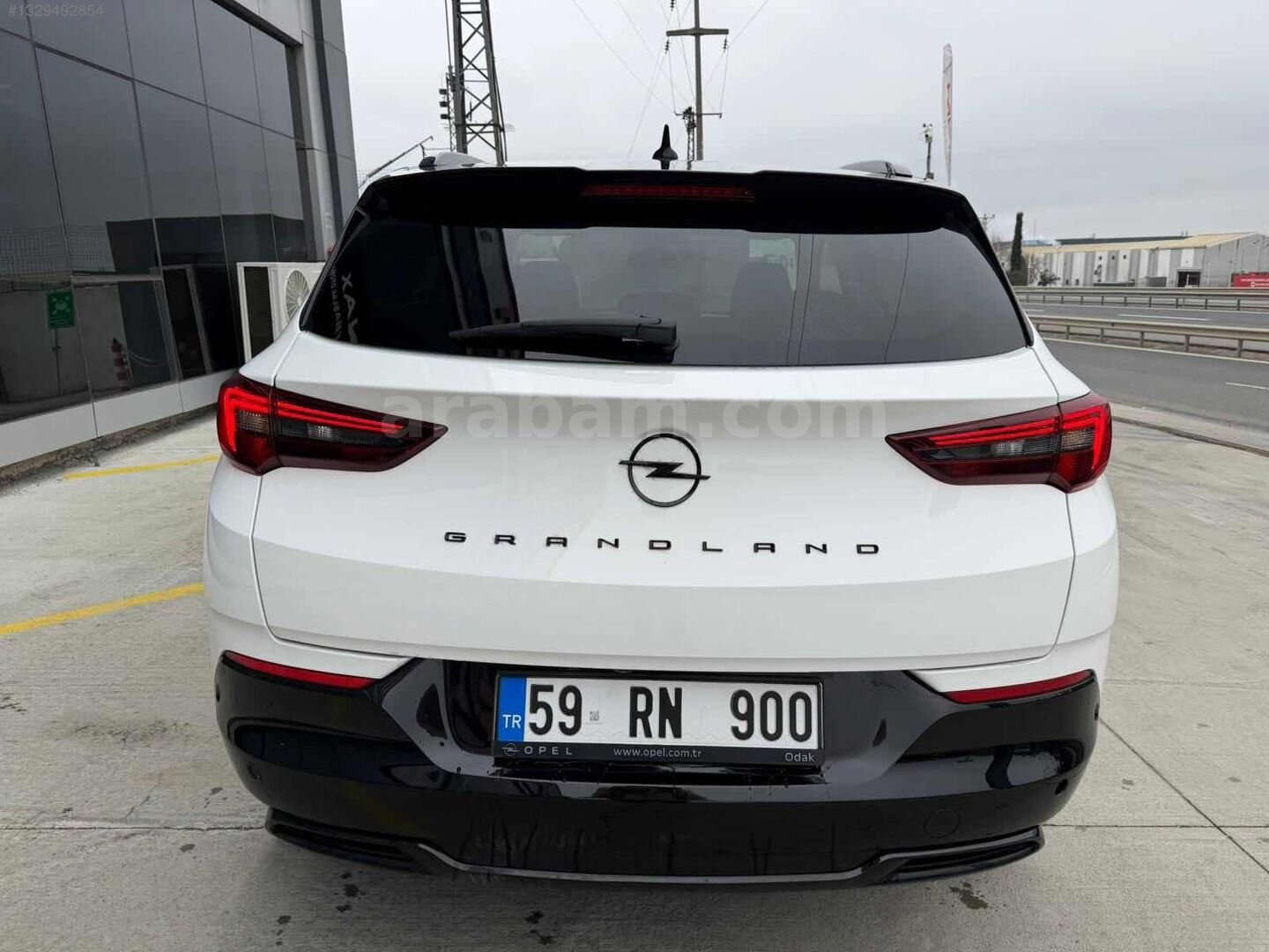 Galeriden Opel Grandland 1.2 T GS 2024 Model Tekirdağ 28.000 km Beyaz 5
