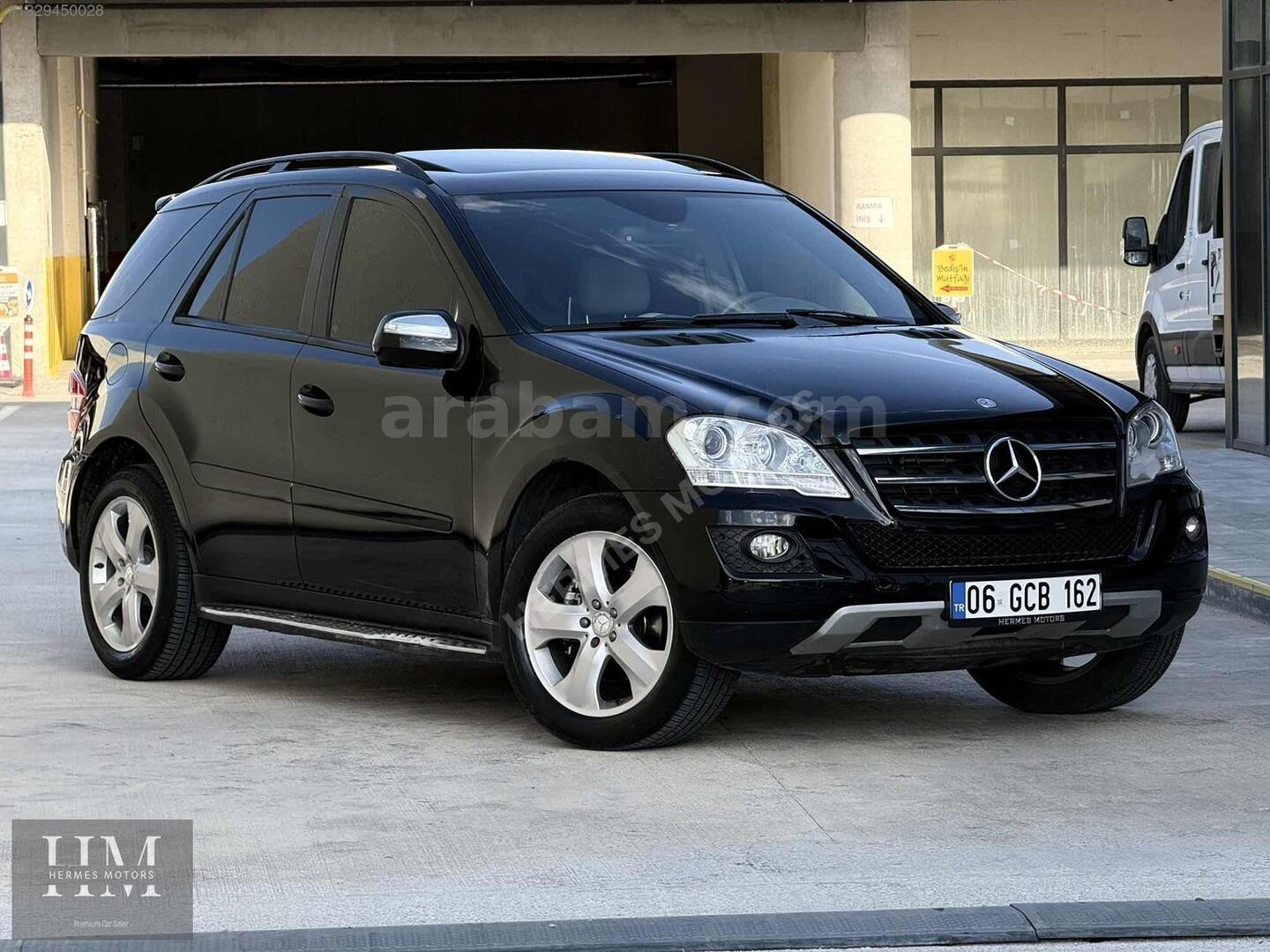 Galeriden Mercedes - Benz ML 320 CDI 2009 Model Ankara 218.000 km Siyah 1