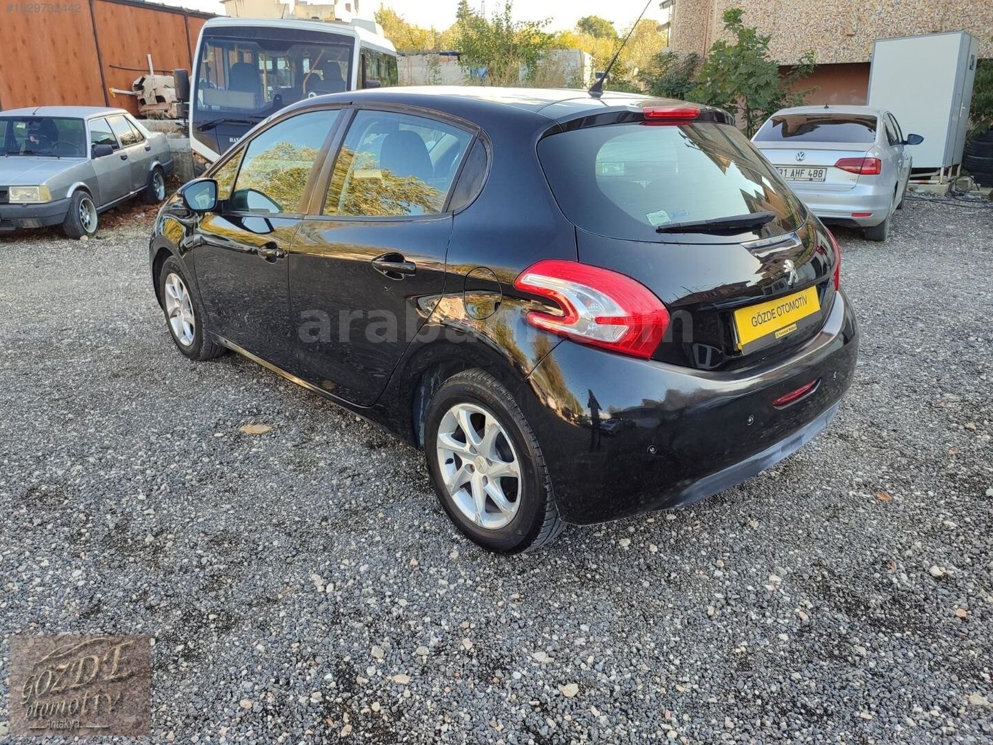 Galeriden Peugeot 208 1.4 HDi Active 2012 Model Hatay 207.000 km Siyah 5