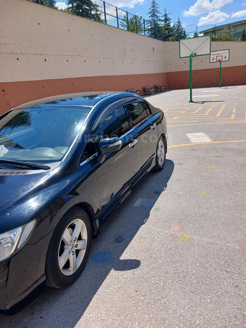 Sahibinden Honda Civic 1.6i VTEC Dream 2008 Model Ankara 163.500 km Siyah 2