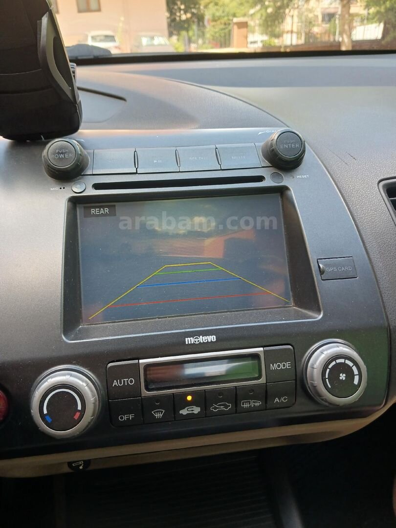 Sahibinden Honda Civic 1.6i VTEC Dream 2008 Model Ankara 163.500 km Siyah 4