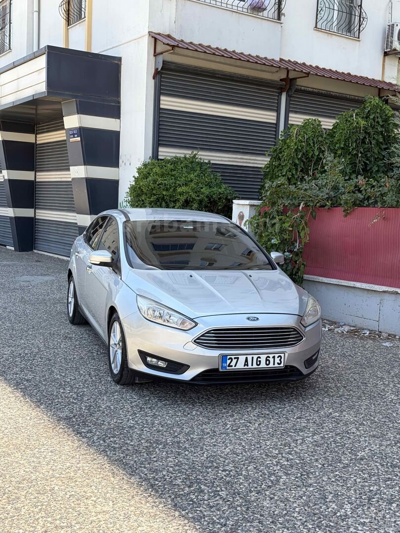 Sahibinden Ford Focus 1.5 TDCi Trend X 2016 Model Gaziantep 266.000 km Gri 4