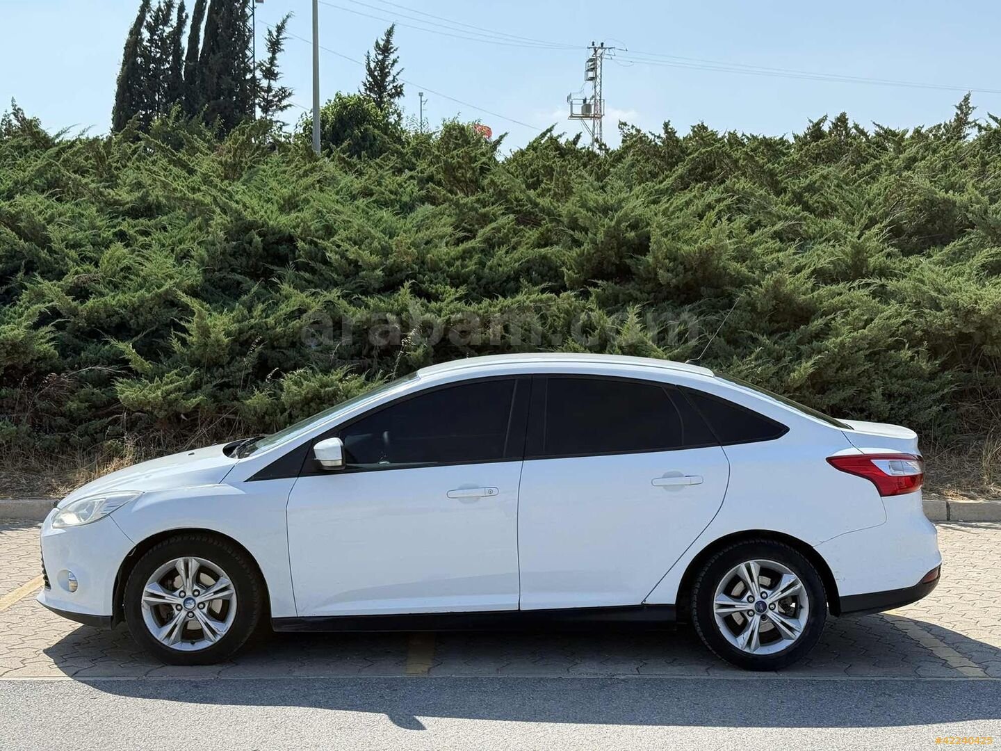 Galeriden Ford Focus 1.6 TDCi Trend X 2014 Model Adana 260.000 km Beyaz 5