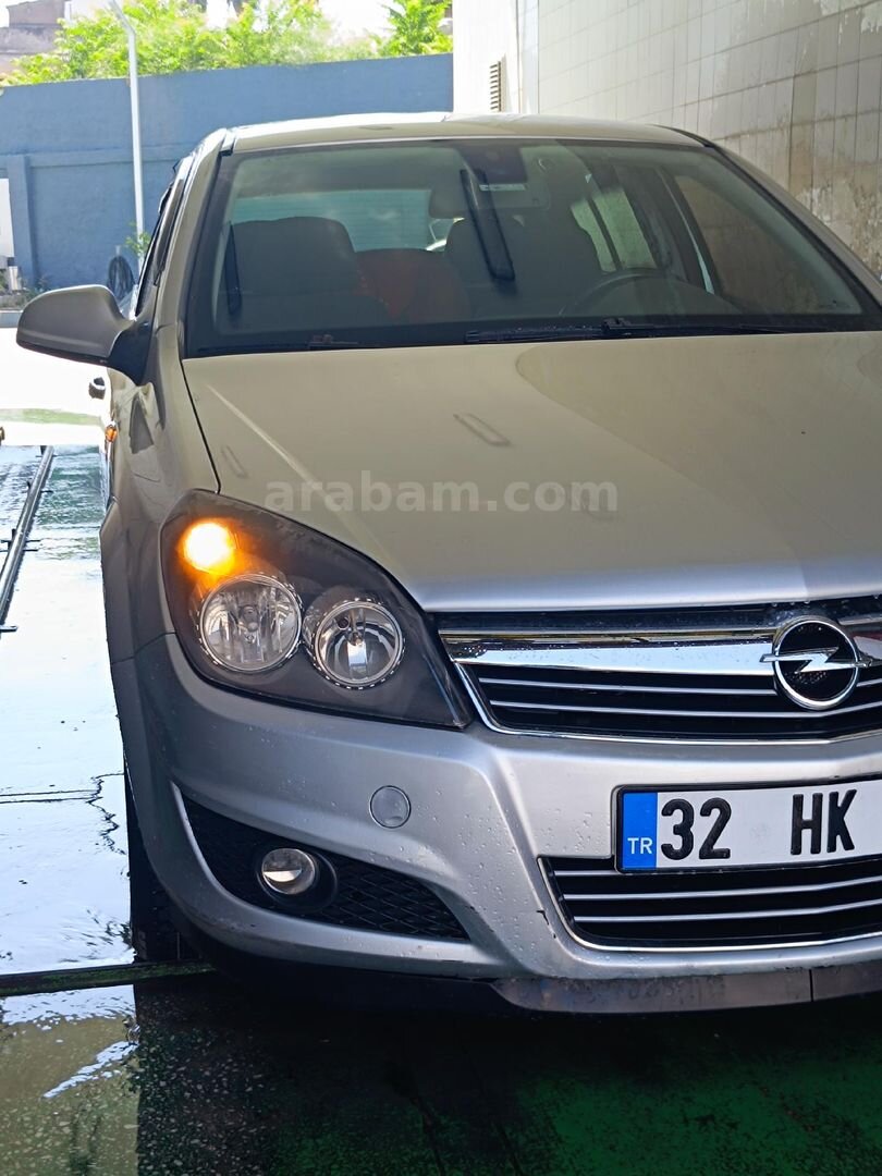 Sahibinden Opel Astra 1.3 CDTI Essentia Konfor 2011 Model Mersin 202.000 km Gri 6