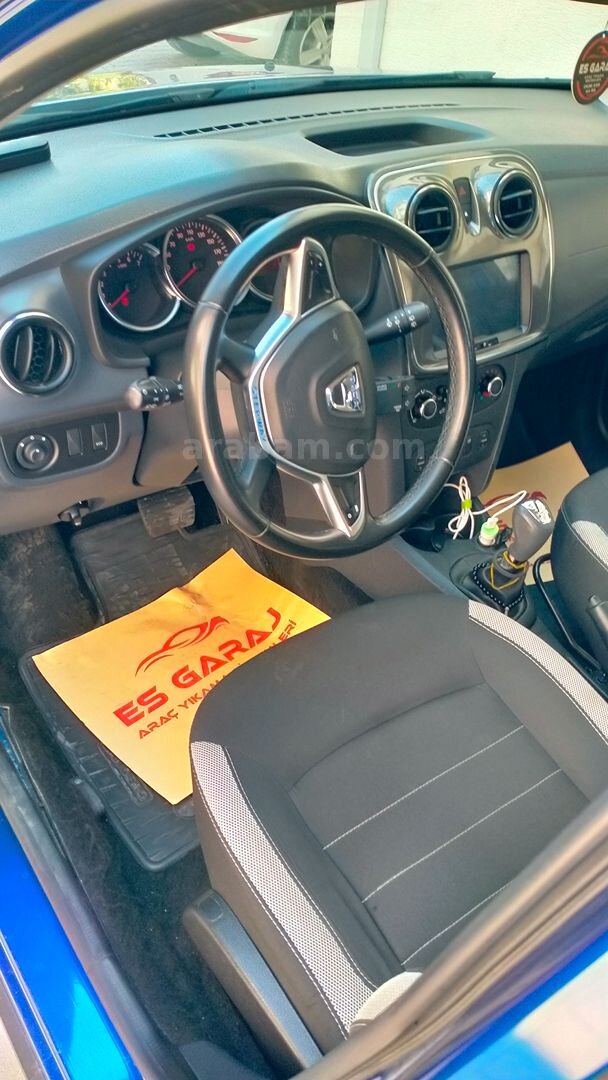 Sahibinden Dacia Sandero 0.9 TCe Stepway Easy-R 2020 Model Eskişehir 65.135 km Mavi (metalik) 4