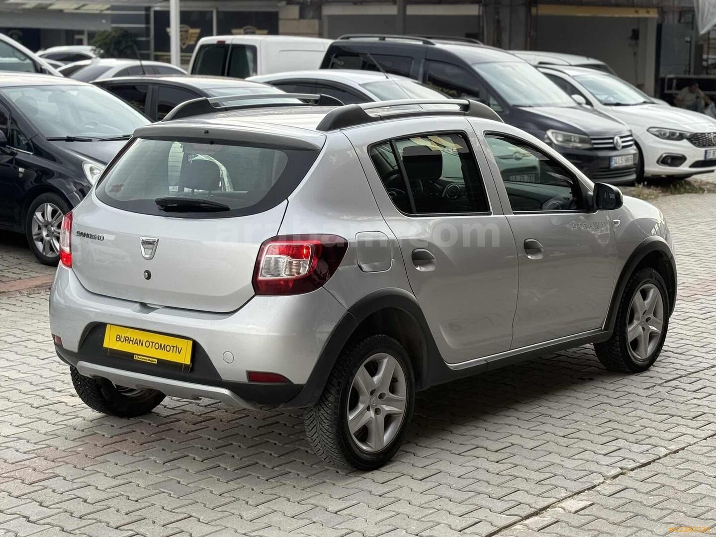 Galeriden Dacia Sandero 1.5 dCi Stepway 2015 Model Adana 137.000 km Gri 6