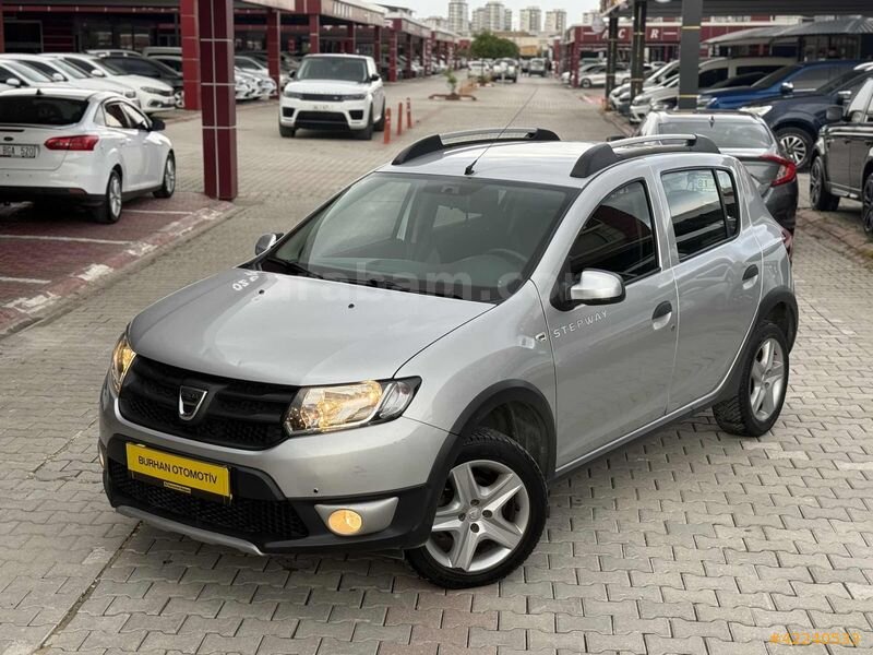 Galeriden Dacia Sandero 1.5 dCi Stepway 2015 Model Adana 137.000 km Gri