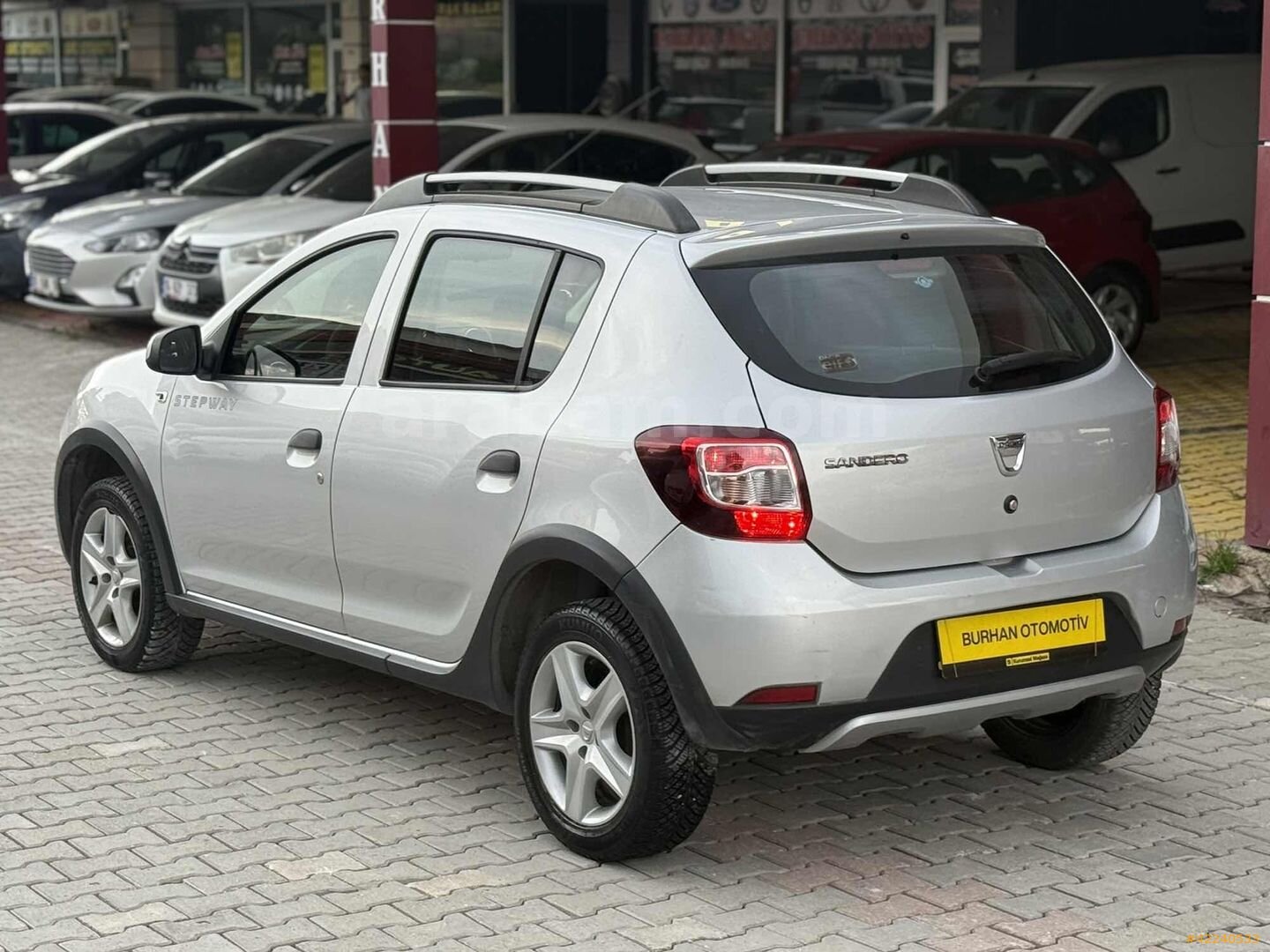 Galeriden Dacia Sandero 1.5 dCi Stepway 2015 Model Adana 137.000 km Gri 7
