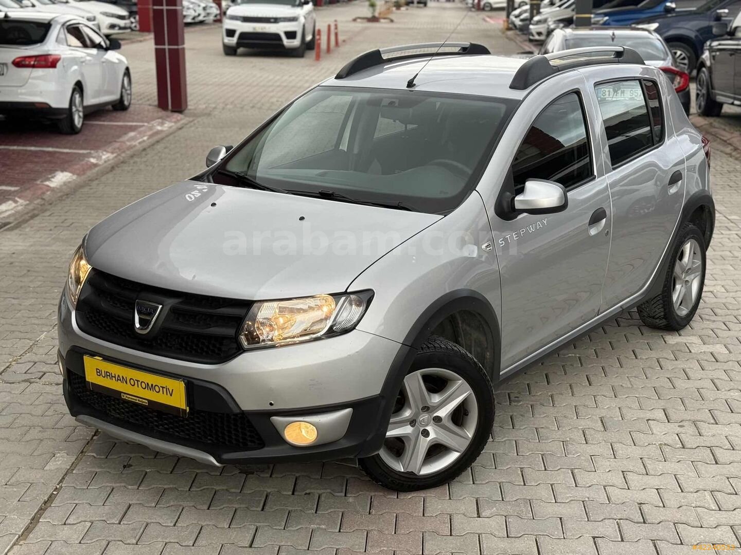 Galeriden Dacia Sandero 1.5 dCi Stepway 2015 Model Adana 137.000 km Gri 4