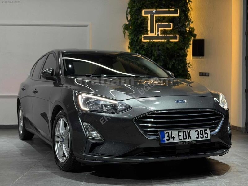 Galeriden Ford Focus 1.5 EcoBlue Trend X 2021 Model İstanbul 149.000 km Füme