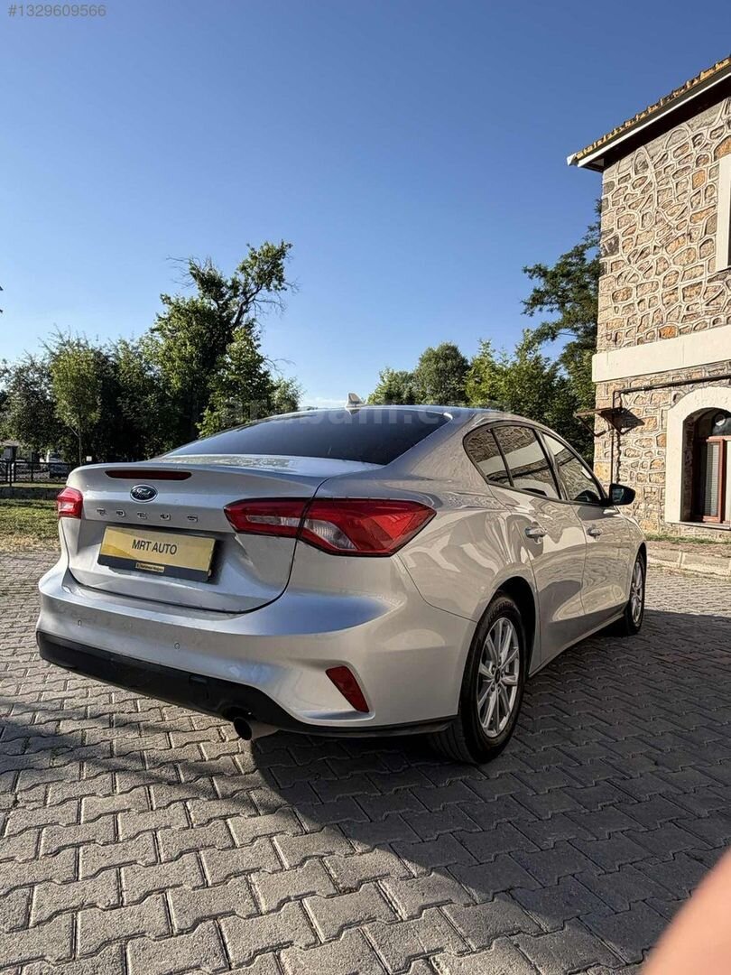 Galeriden Ford Focus 1.5 EcoBlue Trend X 2024 Model Bitlis 62.500 km Gri 7