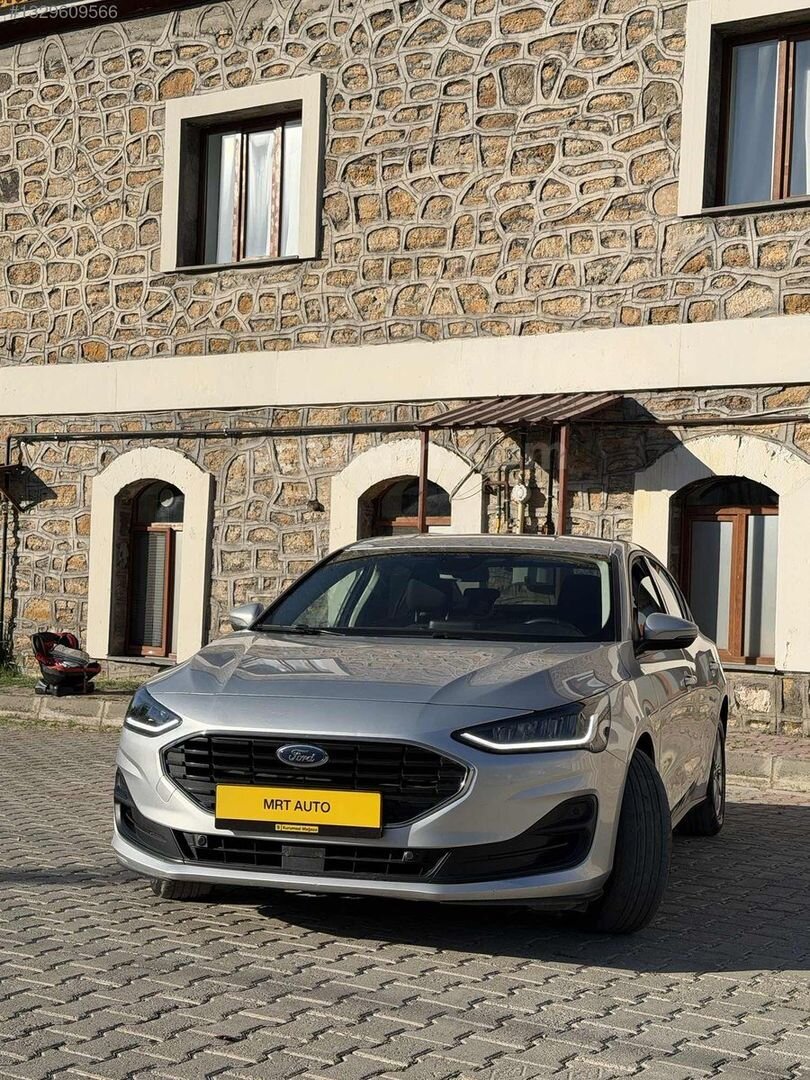 Galeriden Ford Focus 1.5 EcoBlue Trend X 2024 Model Bitlis 62.500 km Gri 1