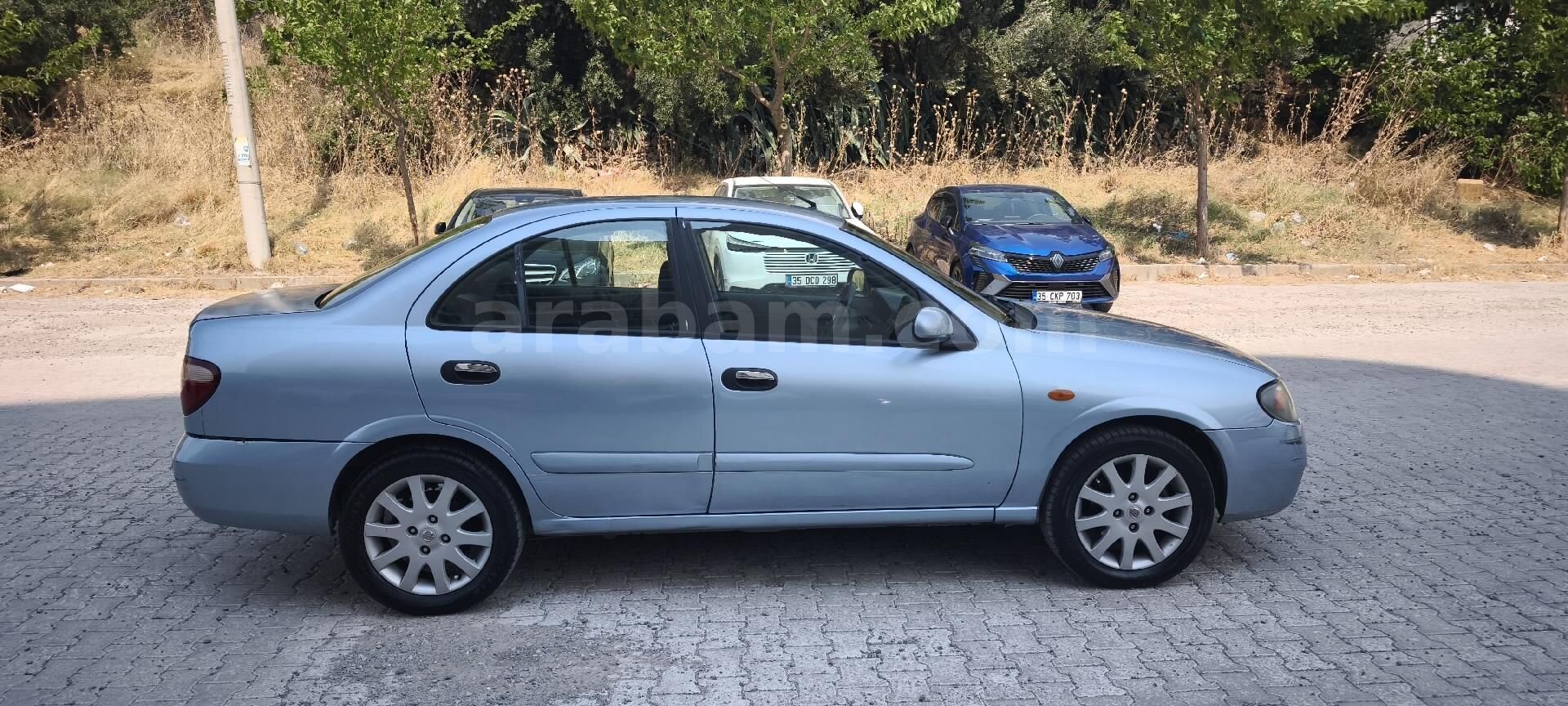 Sahibinden Nissan Almera 1.5 Tekna 2004 Model İzmir 255.555 km Mavi (metalik) 5
