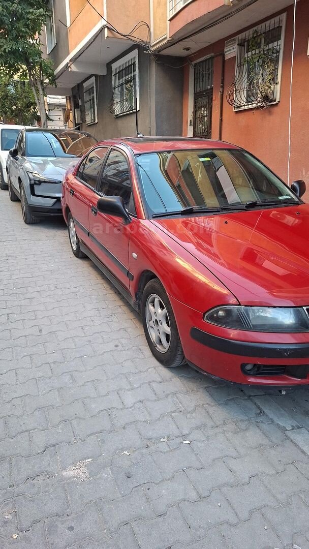 Sahibinden Mitsubishi Carisma 1.6 Avance 2000 Model İstanbul 286.000 km Kırmızı 2