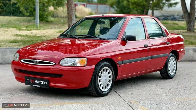 Galeriden Ford Escort 1.6 CLX 1999 Model Kütahya 198.000 km Kırmızı