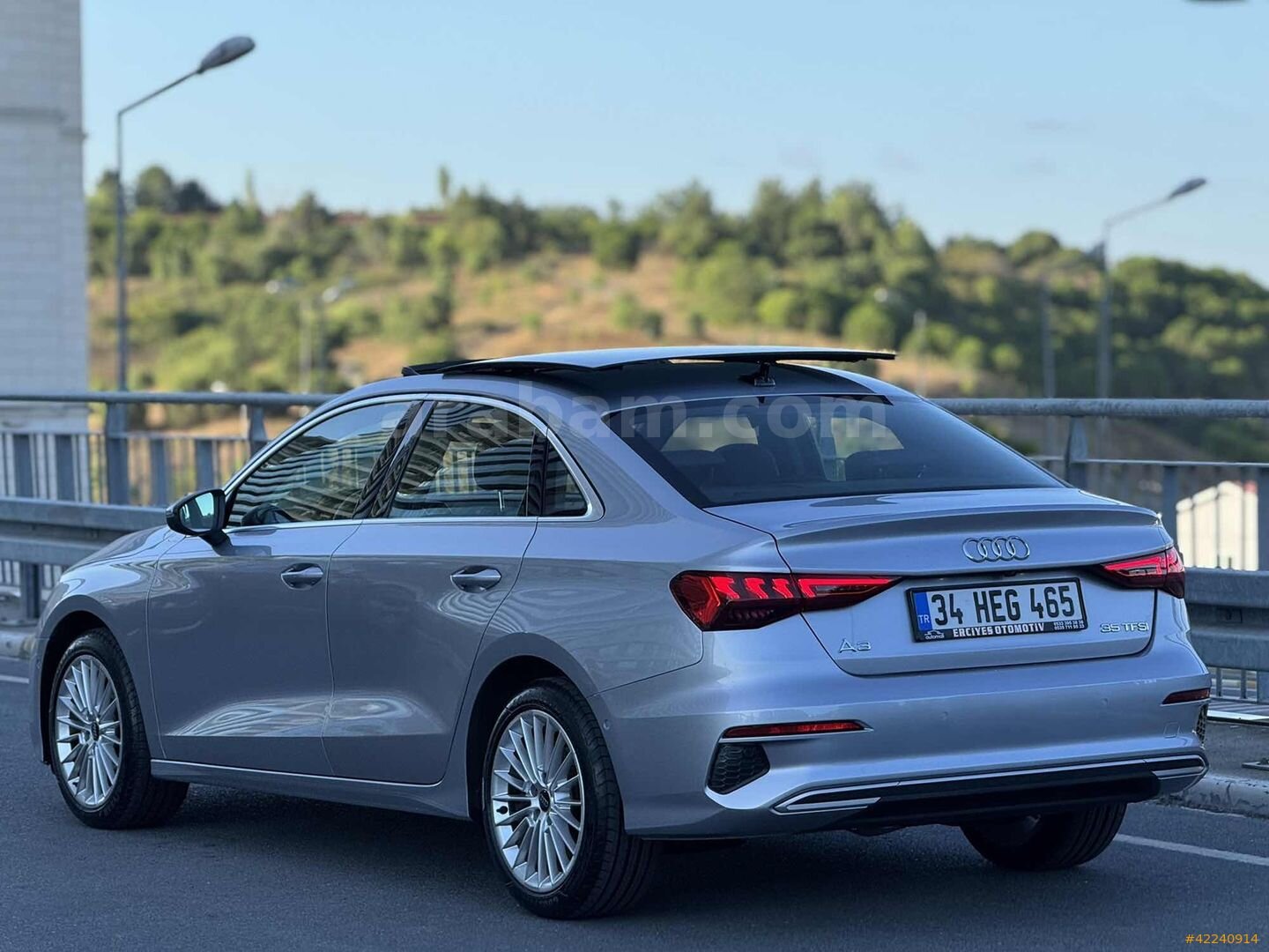 Galeriden Audi A3 Sedan 35 TFSI Advanced 2023 Model İstanbul 97.000 km Gri 7