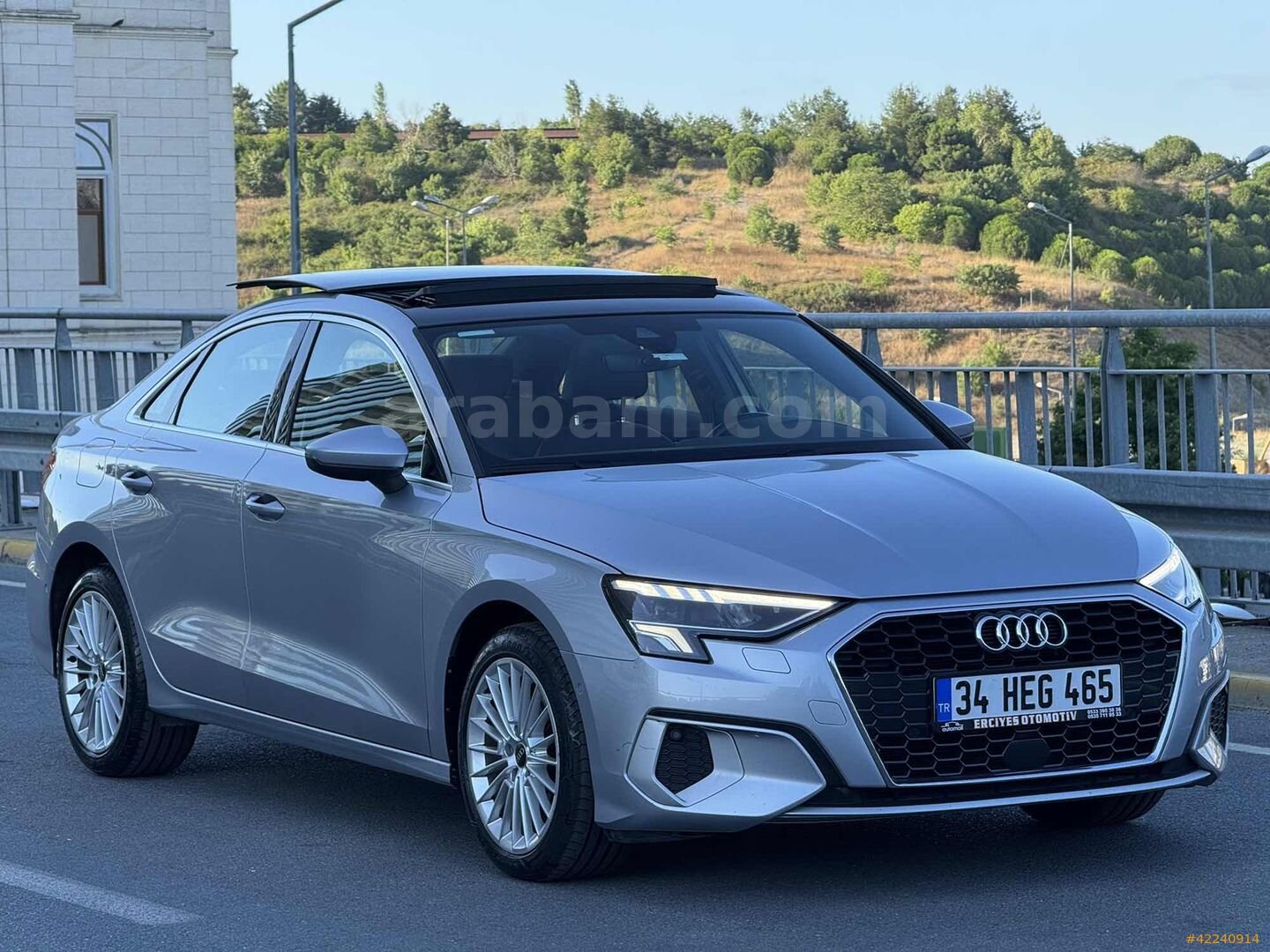 Galeriden Audi A3 Sedan 35 TFSI Advanced 2023 Model İstanbul 97.000 km Gri 3