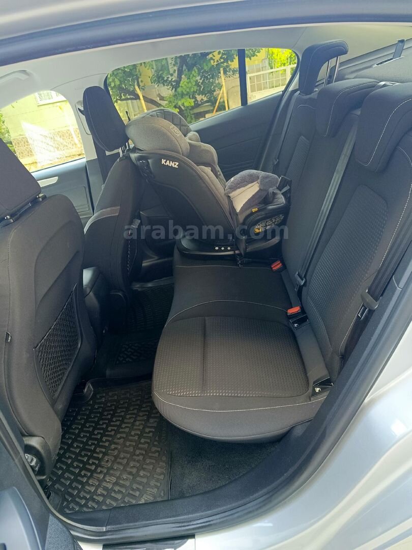 Sahibinden Ford Focus 1.5 Ti-VCT Titanium 2019 Model Uşak 126.000 km Gri 7