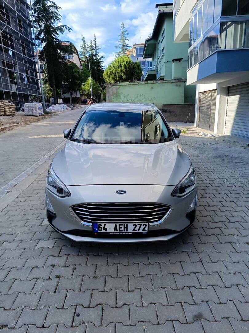 Sahibinden Ford Focus 1.5 Ti-VCT Titanium 2019 Model Uşak 126.000 km Gri 1