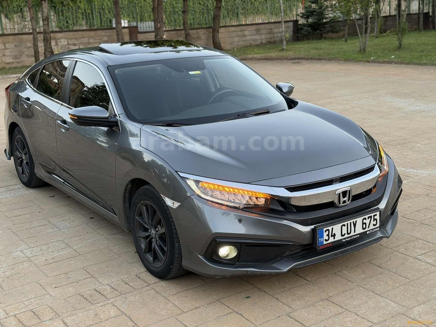 Galeriden Honda Civic 1.6i VTEC Eco Elegance 2020 Model İstanbul 55.350 km Gri 2