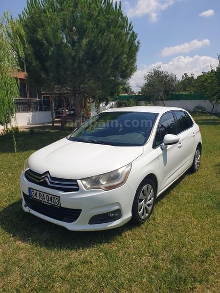 Sahibinden Citroen C4 1.6 e-HDi Confort 2013 Model İstanbul 165.500 km Beyaz