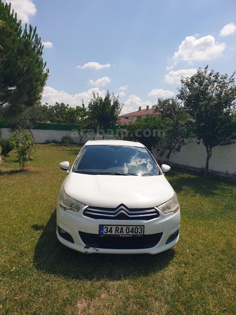 Sahibinden Citroen C4 1.6 e-HDi Confort 2013 Model İstanbul 165.500 km Beyaz 2