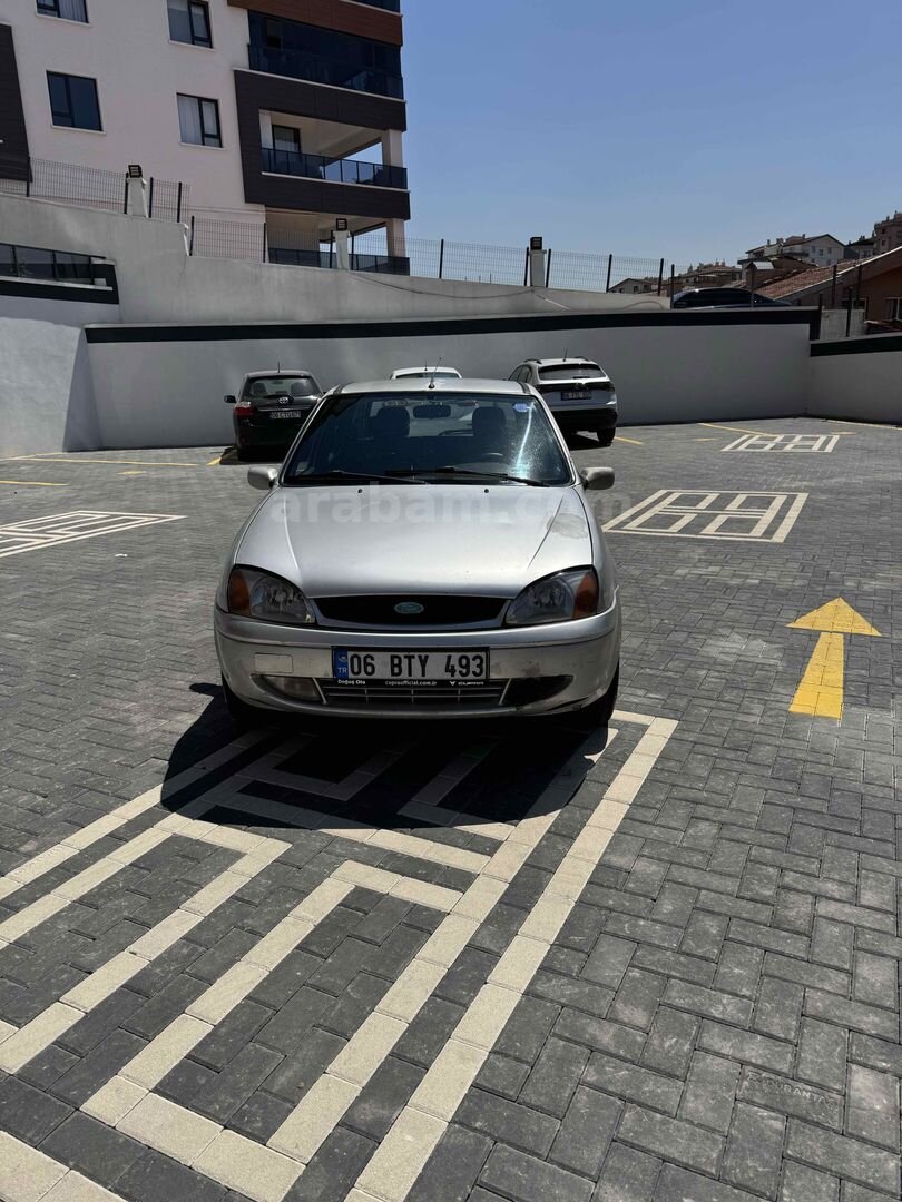 Sahibinden Ford Fiesta 1.25 Ghia 2001 Model Ankara 333.288 km Gri (Gümüş) 5