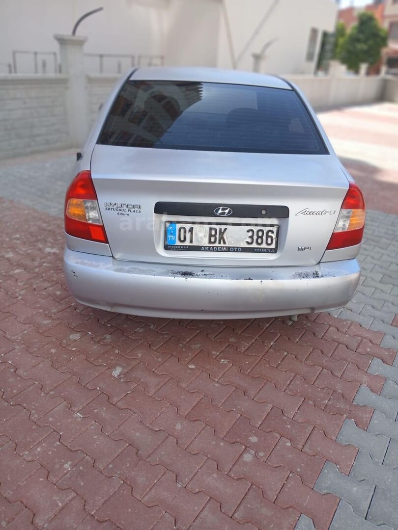 Sahibinden Hyundai Accent 1.3 LX 2001 Model Osmaniye 213.000 km Gri (Gümüş) 3