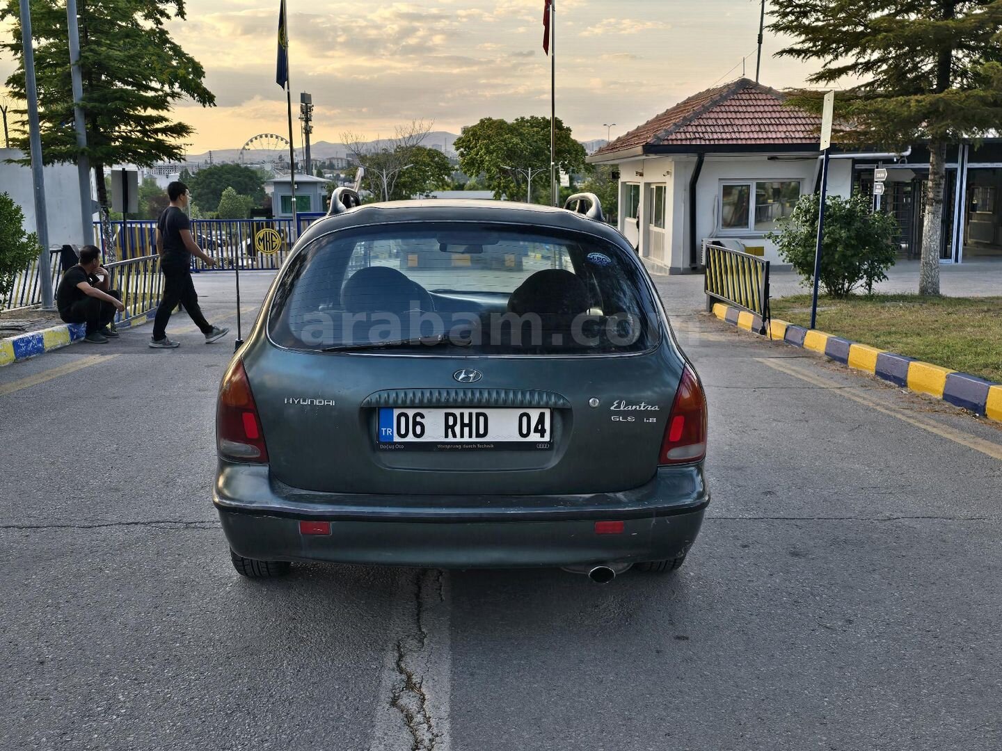 Sahibinden Hyundai Elantra 1.8 GLS 1996 Model Ankara 242.000 km Yeşil (metalik) 4