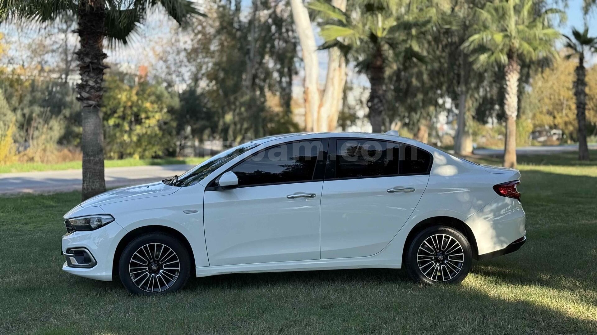 Sahibinden Fiat Egea 1.3 Multijet Easy Plus 2023 Model Antalya 44.200 km Beyaz 4
