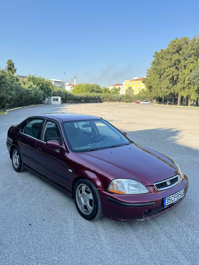 Sahibinden Honda Civic 1.6 i ES 1998 Model İzmir 380.000 km Bordo 4