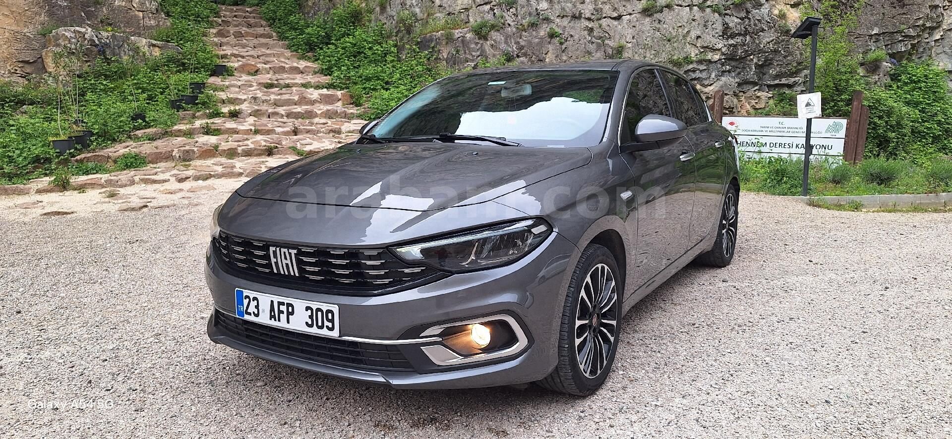 Sahibinden Fiat Egea 1.4 Fire Lounge 2023 Model Hatay 77.000 km Gri (titanyum) 3