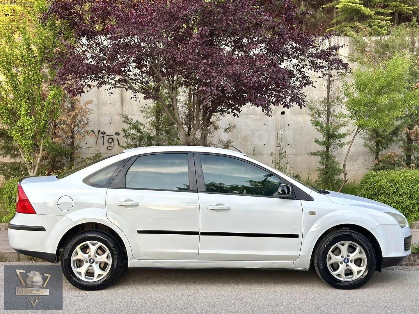 Galeriden Ford Focus 1.6 TDCi Trend 2007 Model Ankara 240.000 km Beyaz 4