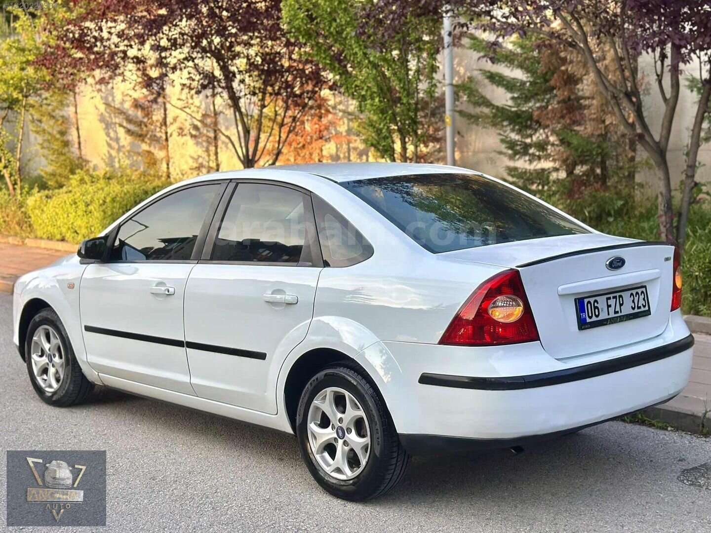 Galeriden Ford Focus 1.6 TDCi Trend 2007 Model Ankara 240.000 km Beyaz 5