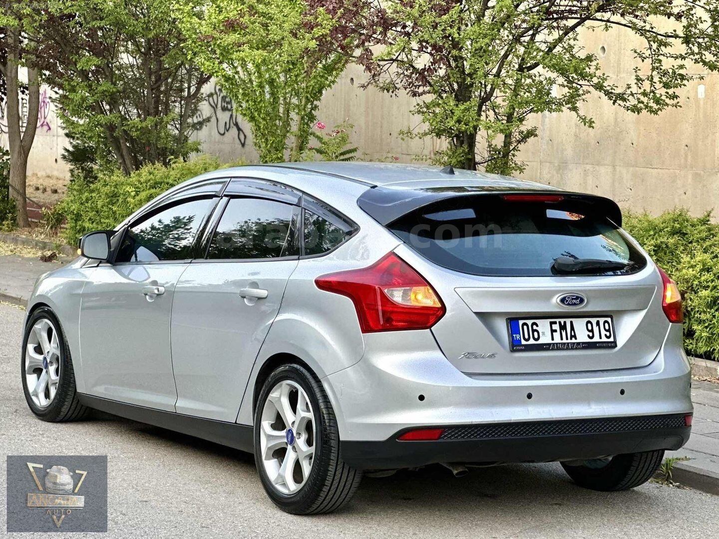 Galeriden Ford Focus 1.6 TDCi Trend X 2012 Model Ankara 245.000 km Gri 7