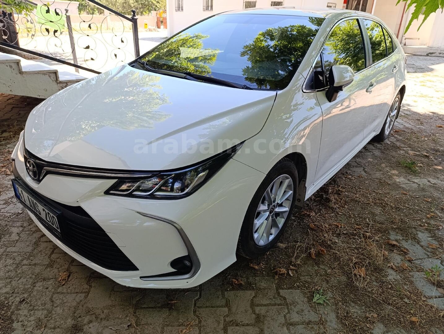 Sahibinden Toyota Corolla 1.5 Dream 2021 Model Kahramanmaraş 124.500 km Beyaz 2