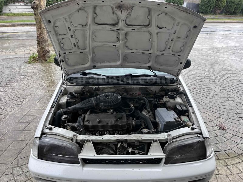 Sahibinden Suzuki Swift 1.3 GLX 1998 Model Sakarya 200.000 km Beyaz