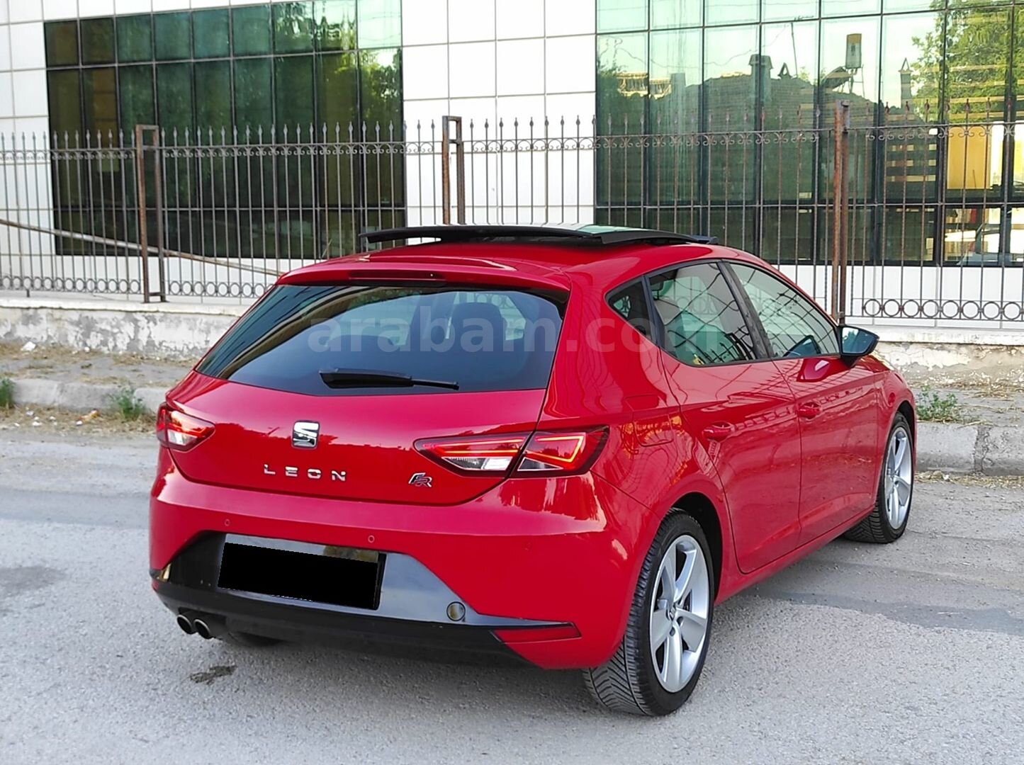 Galeriden Seat Leon 1.4 EcoTSI FR 2016 Model Ankara 186.000 km Kırmızı 6
