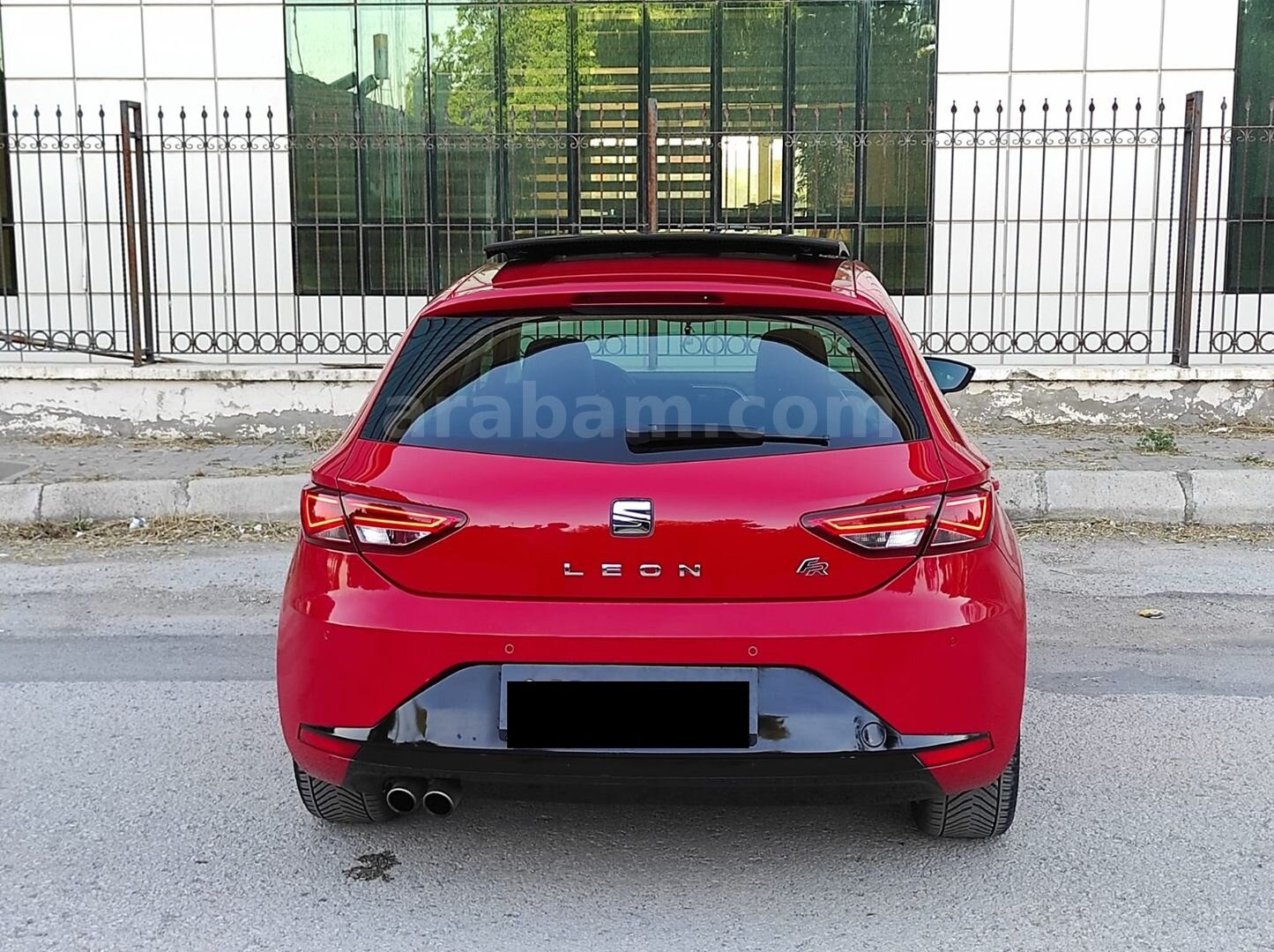 Galeriden Seat Leon 1.4 EcoTSI FR 2016 Model Ankara 186.000 km Kırmızı 2