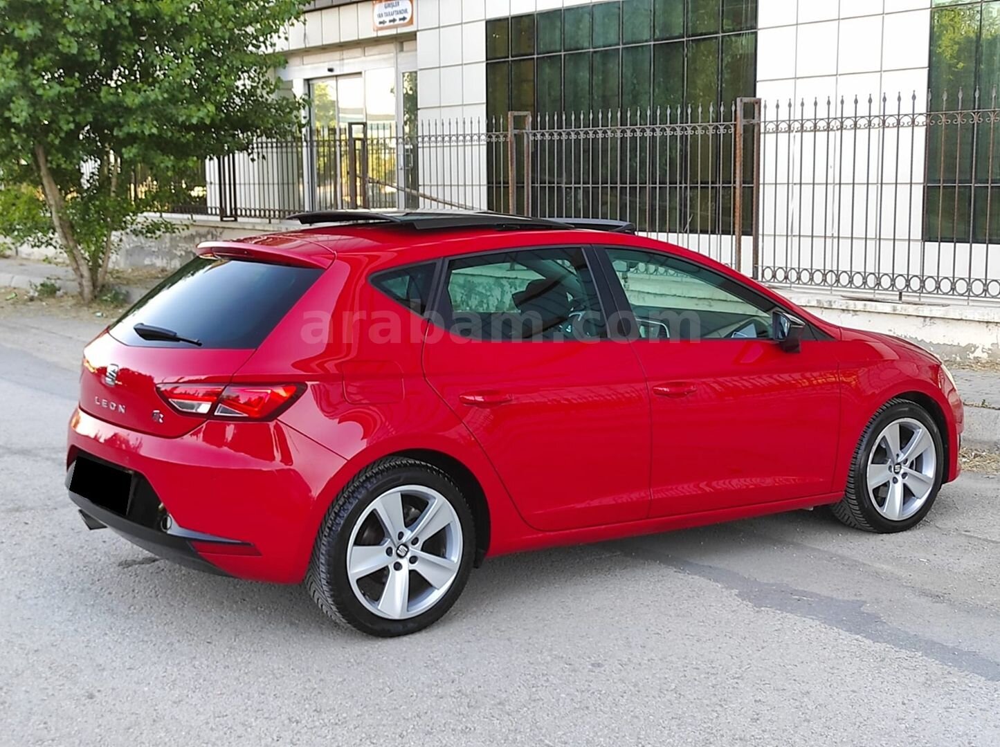 Galeriden Seat Leon 1.4 EcoTSI FR 2016 Model Ankara 186.000 km Kırmızı 4