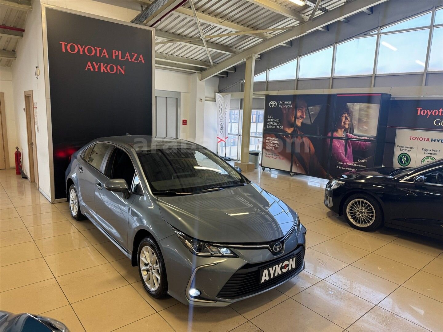 Galeriden Toyota Corolla 1.8 Hybrid Dream 2022 Model Kocaeli 93.350 km Gri 3
