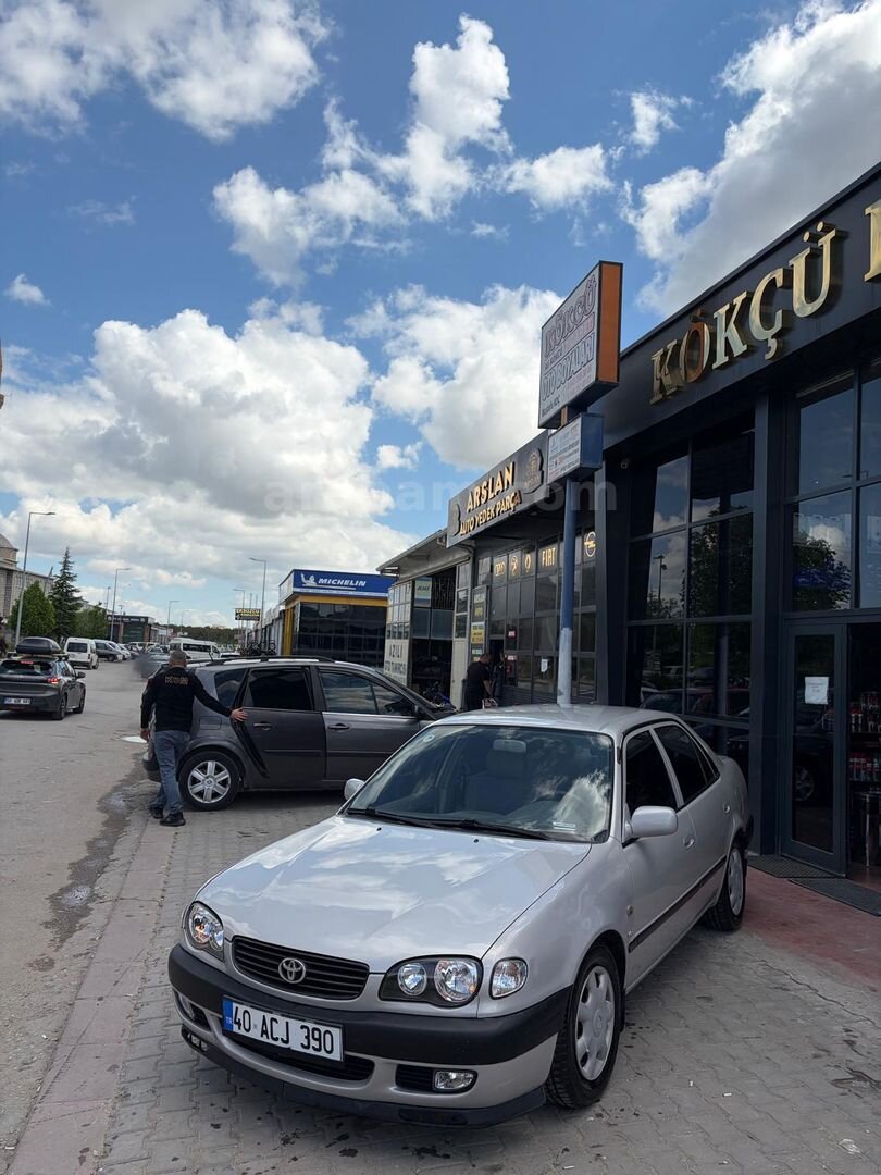 Sahibinden Toyota Corolla 1.6 Terra 2001 Model Kırşehir 215.000 km Gri (Gümüş) 2