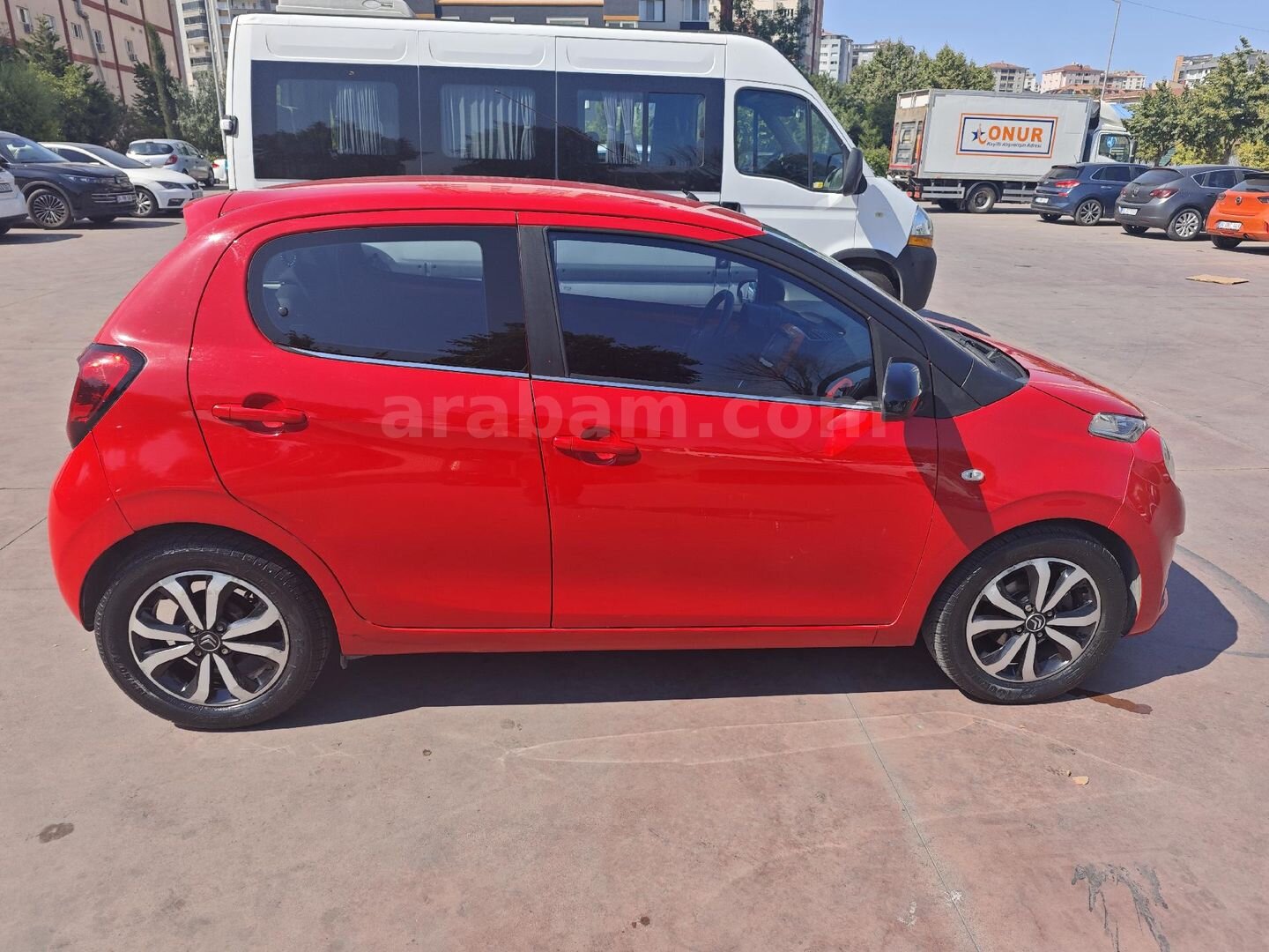 Sahibinden Citroen C1 1.0 VTi Shine 2014 Model İstanbul 98.875 km Kırmızı 4