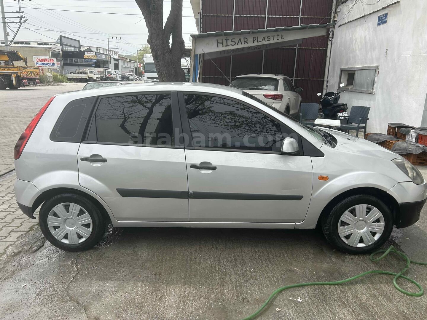 Sahibinden Ford Fiesta 1.4 TDCi Comfort 2007 Model Manisa 195.000 km Gri (Gümüş) 4