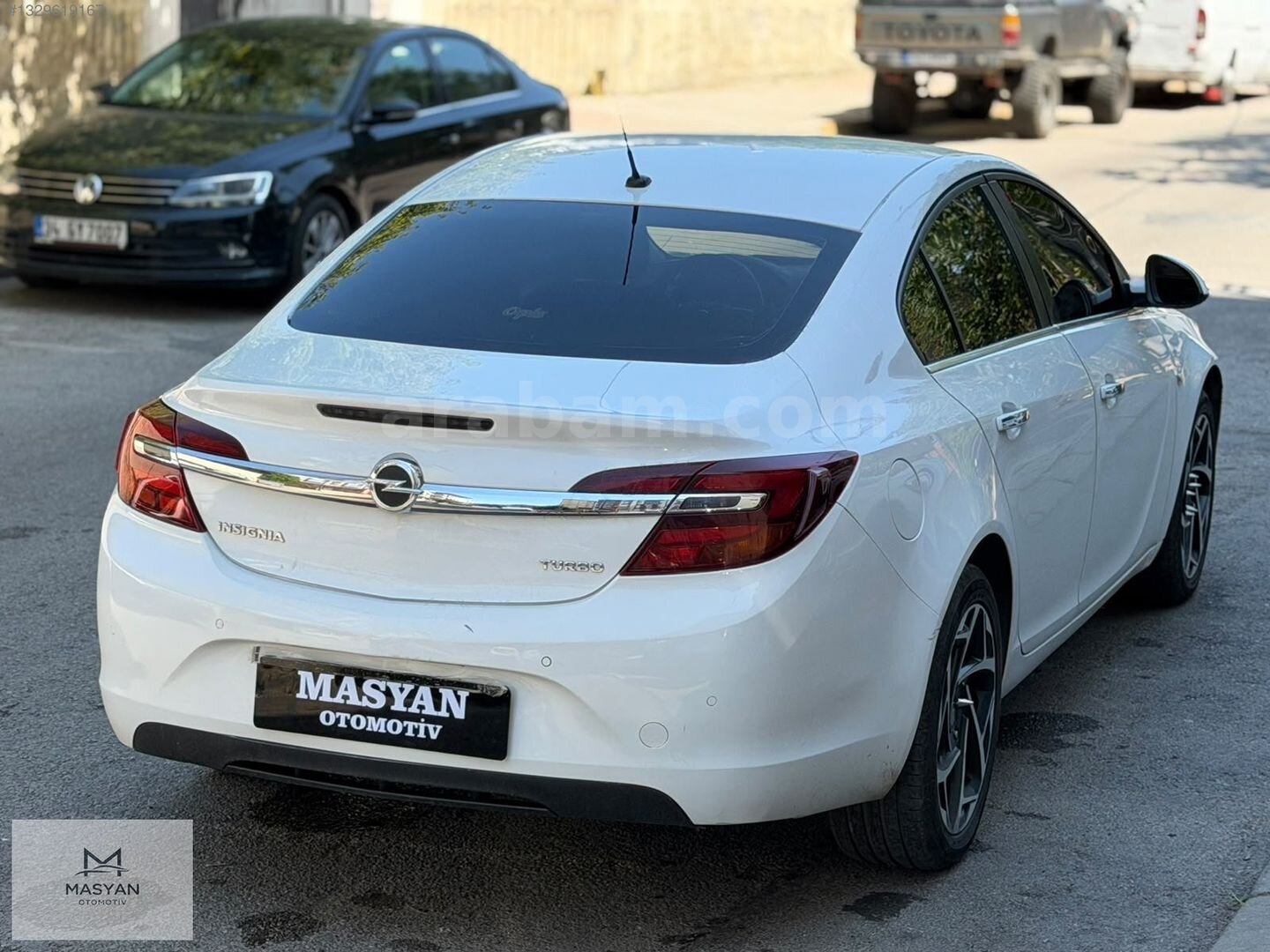 Galeriden Opel Insignia 1.6 T Edition 2013 Model İstanbul 280.000 km Beyaz 6