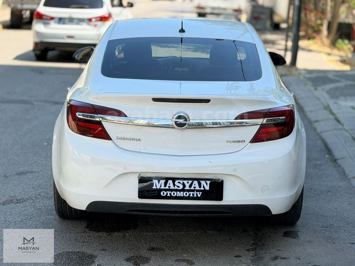 Galeriden Opel Insignia 1.6 T Edition 2013 Model İstanbul 280.000 km Beyaz 5