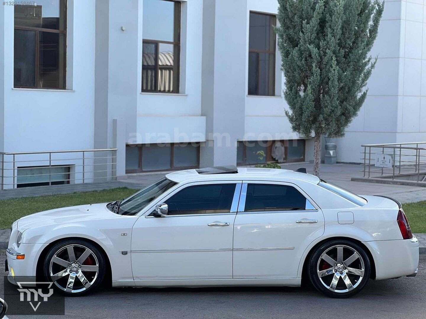 Galeriden Chrysler 300 C 3.0 CRD 2006 Model Ankara 320.000 km Beyaz 7