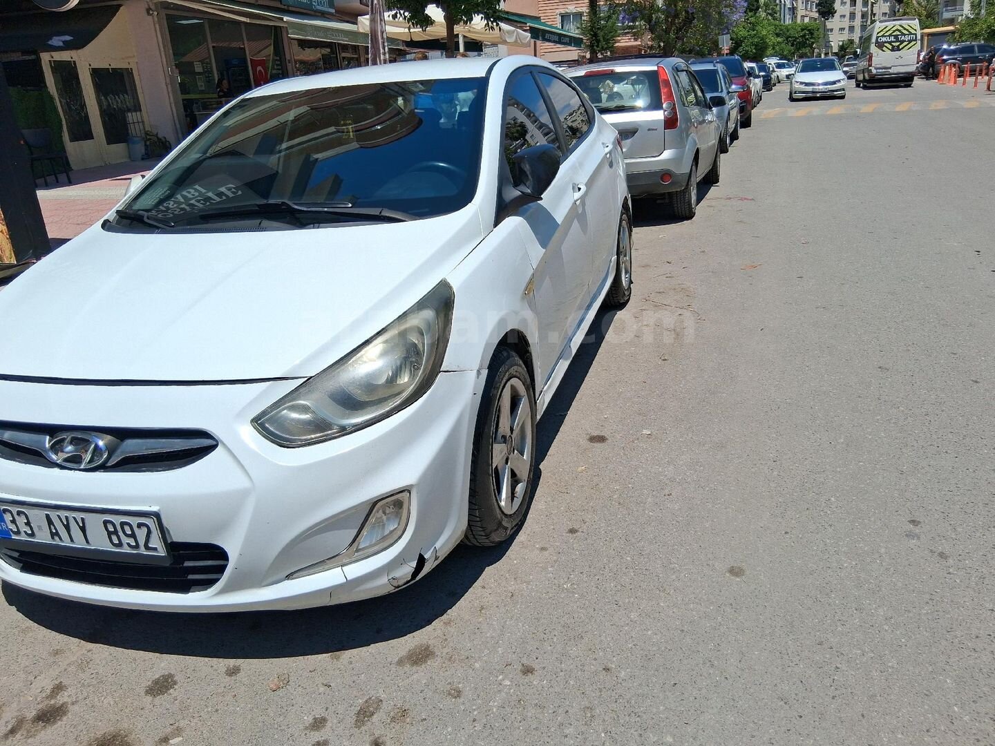 Sahibinden Hyundai Accent Blue 1.4 CVVT Mode Plus 2013 Model Mersin 335.000 km Beyaz 3