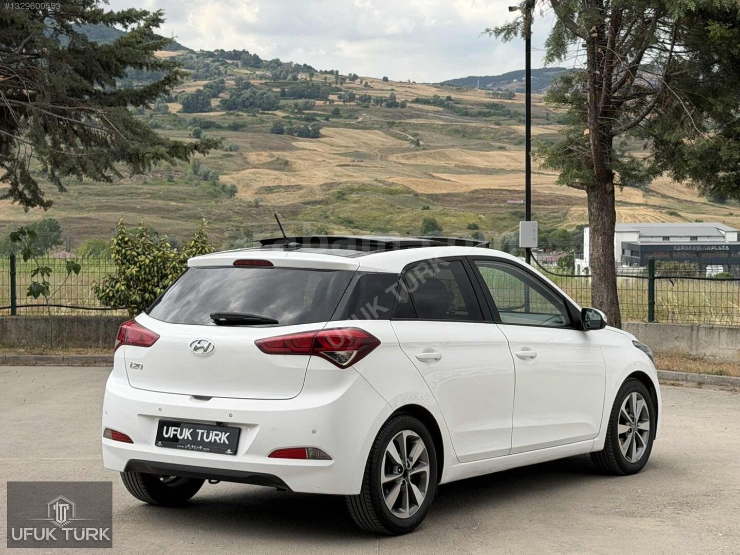 Galeriden Hyundai i20 1.4 MPI Style 2017 Model Samsun 95.000 km Beyaz 4